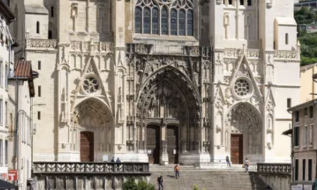 Le conseil municipal lance un 4ème plan d’investissement pour le patrimoine viennois à 4 M€ : cathédrale, St-André-le-Haut, hôtel-de-ville concernés