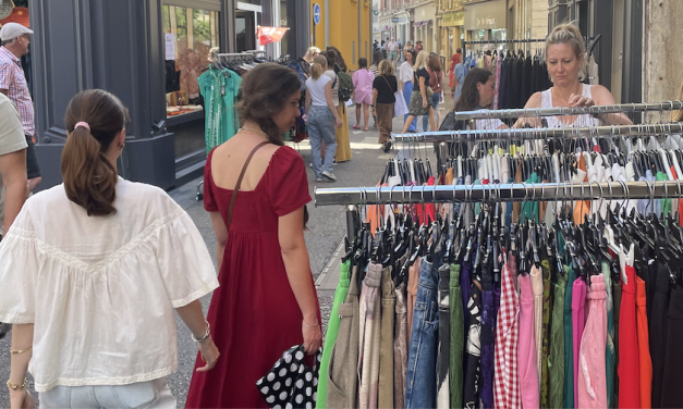 La braderie 2J+1 à Vienne dopée ce week-end  par le beau temps, les animations et MIAAAM…