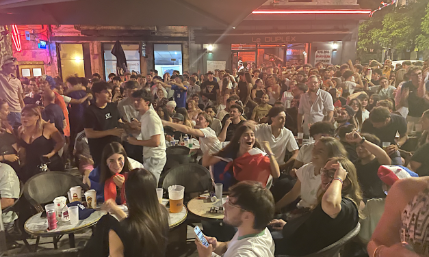 Coupe du Monde, 16ème-La fan zone du cours Brillier archi-bondée pour accompagner la nouvelle victoire des Bleus