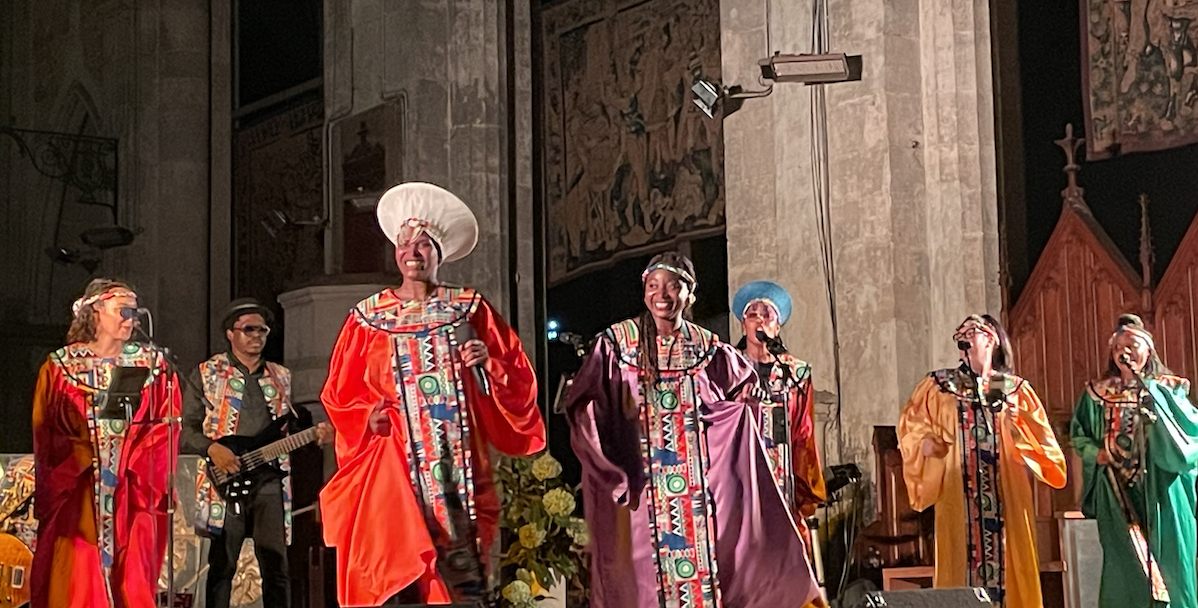Le concert de Gospel  en lever de rideau de la Fête Historique de Vienne a affiché complet à la cathédrale Saint-Maurice