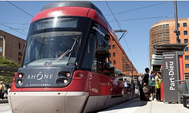 Importante panne électrique sur l’Est lyonnais  : le Rhônexpress et deux lignes de tram à l’arrêt complet jusqu’à jeudi