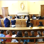 Une pièce de théâtre jouée dans le cadre de « La Nuit du Droit » au sein même de la salle d’audience du tribunal judiciaire de Vienne