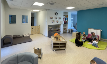 Il vient d’être refait à neuf et agrandi : le nombre de places au pôle petite enfance La Farandole à Vienne Estressin passe de 20 à 24