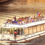 Les Bateaux Lyonnais  changent de propriétaires et vont désormais naviguer pour le Groupe Bocuse
