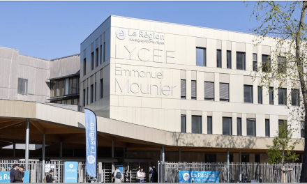 La Région Auvergne-Rhône-Alpes  va organiser le 10 décembre dans les lycées  la  1ère Journée régionale de lutte contre l’antisémitisme