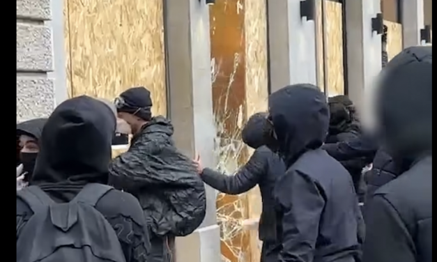 Commerçants victimes d’actes de vandalisme le 17 octobre en Presqu’île de Lyon  : 1ères mesures annoncées par la Préfecture pour leur venir en aide