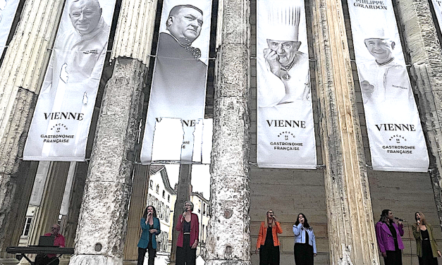 Retour sur « le Temple des chefs » avec la chanson créée spécialement pour l’occasion par le Chœur viennois des Livi’zz
