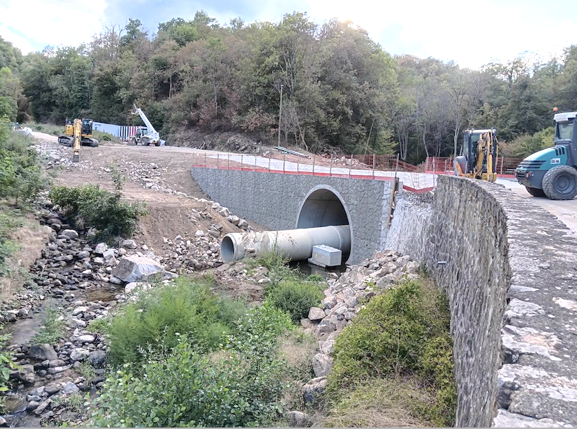 Deux ans après sa destruction, le pont de Chorieux désormais reconstruit : la route entre Chavanay et Pélussin rouvre demain vendredi 16 octobre